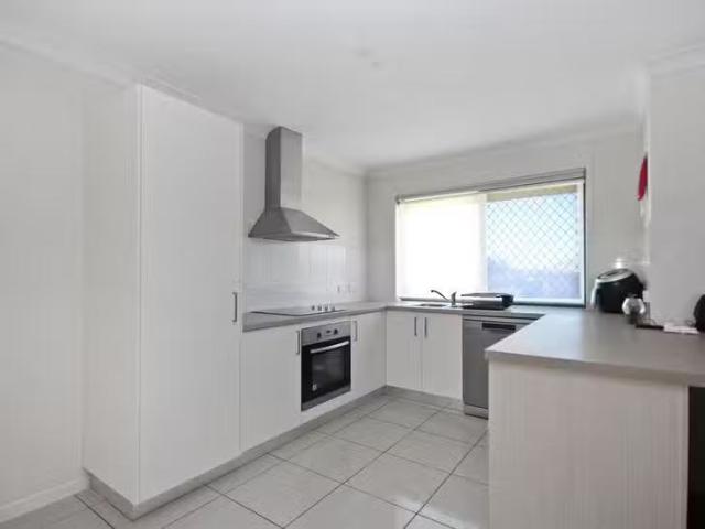 Cheap 5 Kestrel Street, Lowood, QLD 4311