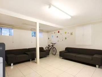 Just in! 5 Jeetho Street, Jindalee, QLD 4074