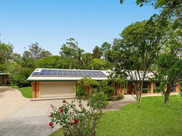 Rental! 5 Oberon Way, Oxenford, QLD 4210