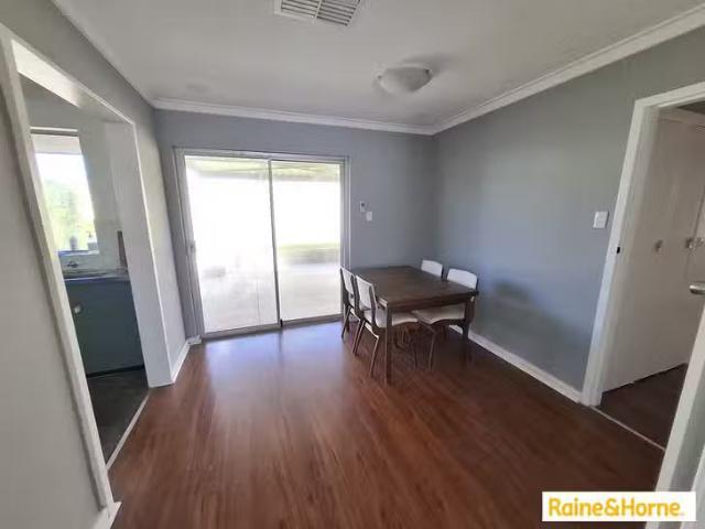 Deal! 5 Otway Place, Shoalwater, WA 6169