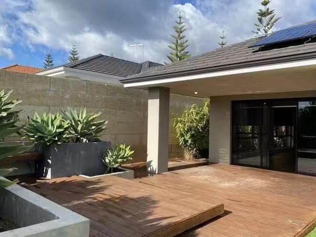 For Rent! 5 Northport Boulevard, Wannanup, WA 6210