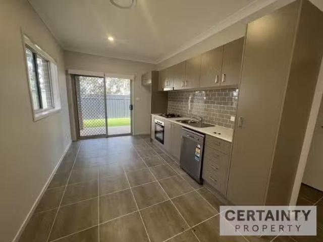 Unique 5A Mount Vincent Road, East Maitland Townhouse for rent.