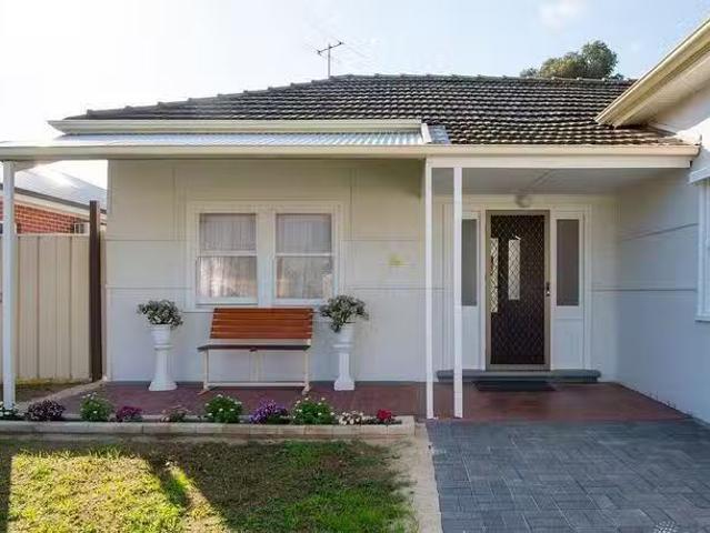 Deal! 64 Overland Road, Croydon Park, SA 5008