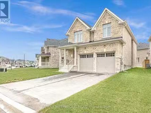 Rental! 64 Big Canoe Drive, Georgina, ON, L0E 1R0 house for.