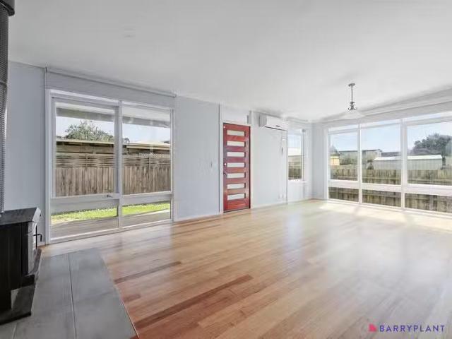 Rental! 65 Kallay Drive, Pioneer Bay, VIC 3984