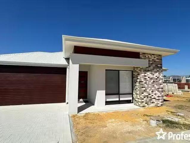 Deal! 66 Key Avenue, Baldivis, WA 6171