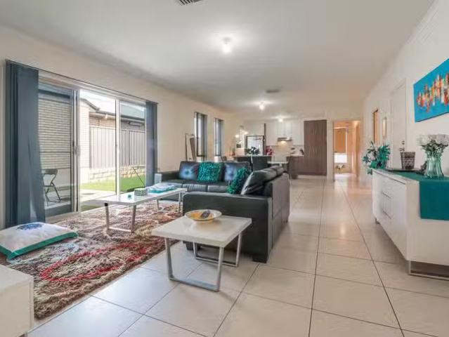 Just in! 66 Lurline Avenue, Gilles Plains, SA 5086