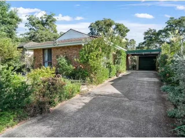 Cheap 66 Queen Mary Street, Callala Beach House for rent List.