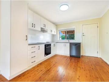 Nice 68 DAVID STREET, SOUTH TAMWORTH House for rent Listed by.