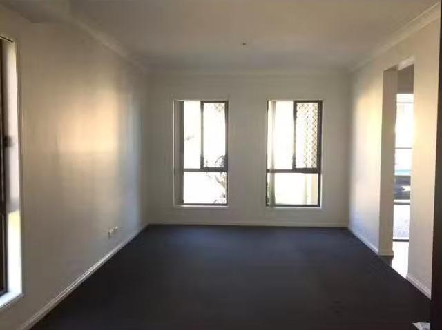 Cozy 69 Breton Street, Sunnybank, QLD 4109