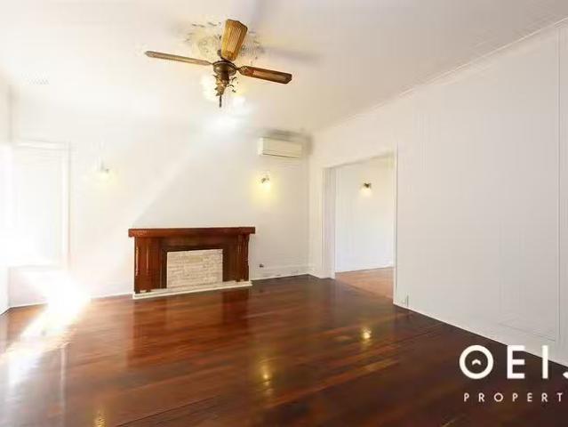 Just in! 69 Henley Street, Manning, WA 6152
