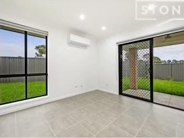 Rental! 69B Lakeside Circuit, Cessnock Apartment for rent Lis.