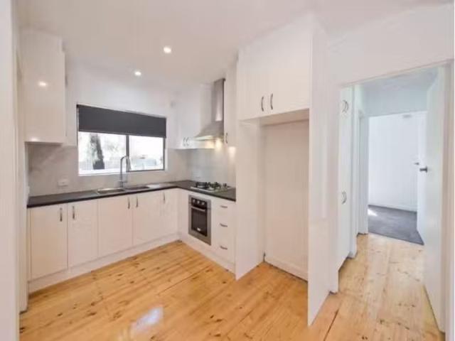 For Rent! 6/103 Kenilworth Road, Parkside House for rent List.