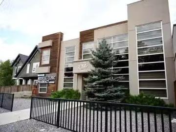 Just in! 6108 Bowness Road Nw, Calgary, AB, T3B 0E1 commerci.