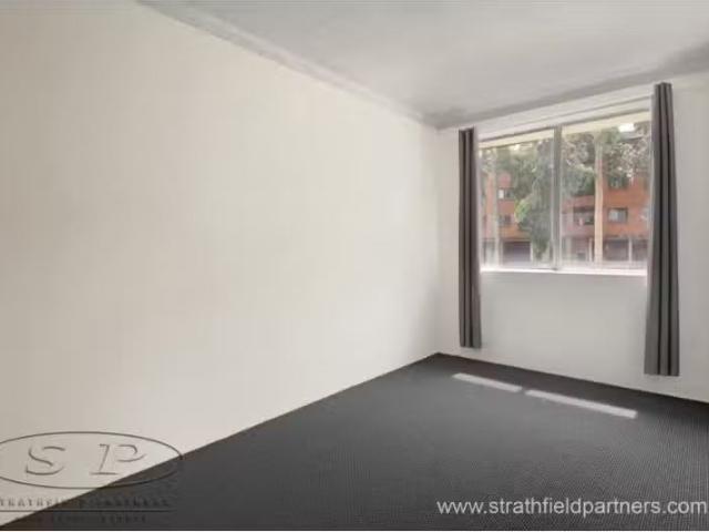Rental! 6/11 Drummond Street, Warwick Farm Apartment for rent.