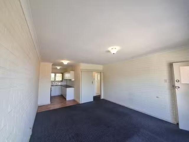 Cheap 6/126 Wanneroo Road, Yokine, WA 6060