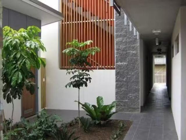 Just in! 6/17 Erneton Street, Newmarket, QLD 4051