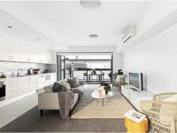 Nice 6/19 23 Crown Street, St Peters Apartment for rent Liste.