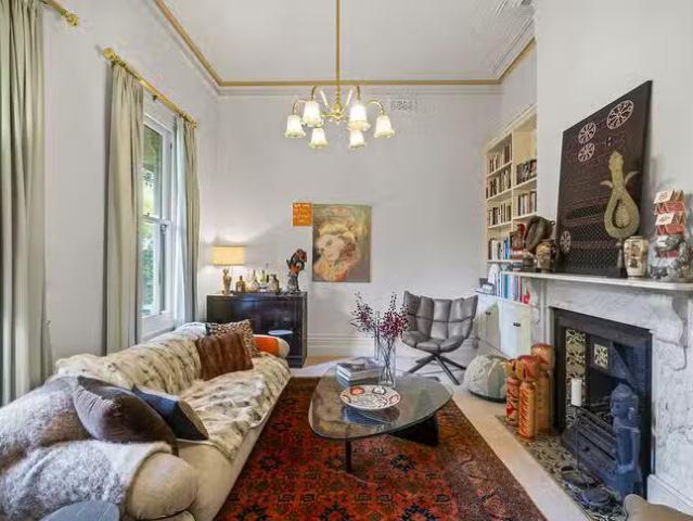 Nice 61 Mathoura Road, Toorak, VIC 3142