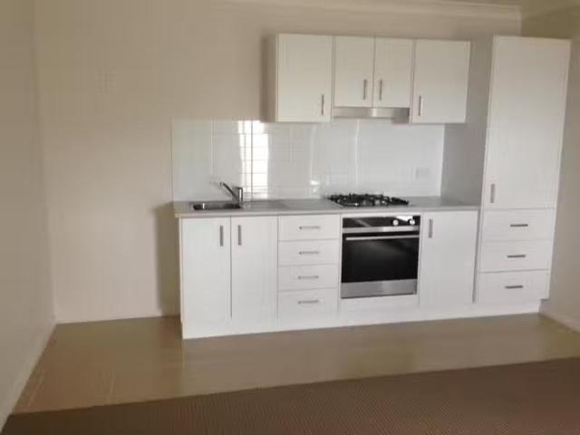 Cheap 61B Denman Avenue, KOOTINGAL Townhouse for rent Listed.