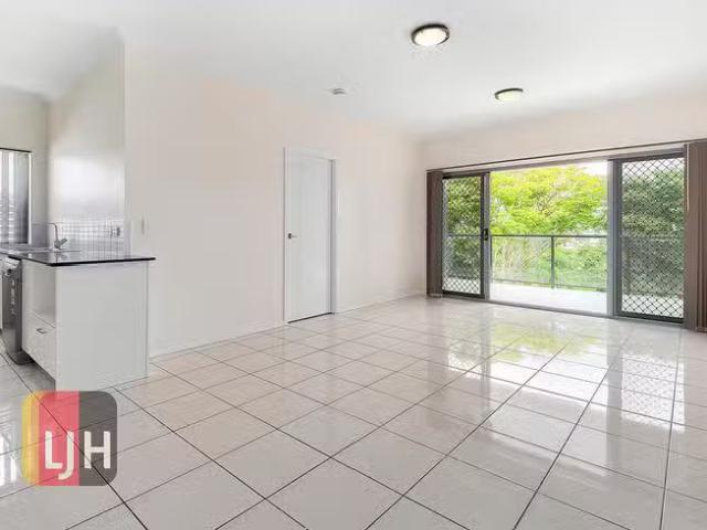 Cheap 6/33 Pioneer Street, Zillmere, QLD 4034