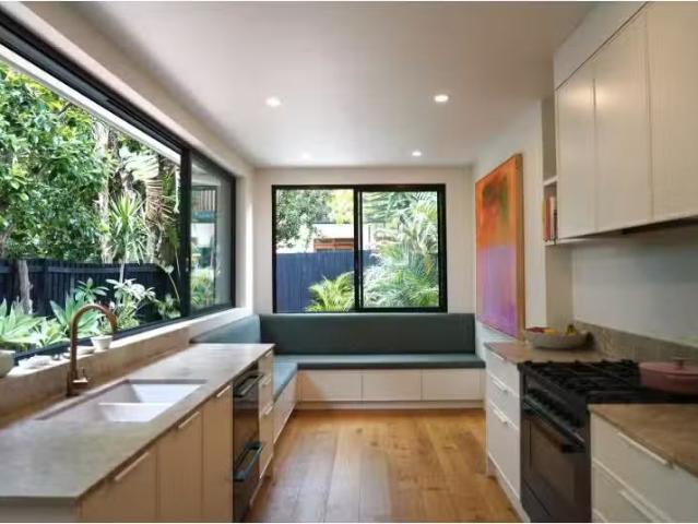 Nice 63 Henrietta Street, Waverley House for rent Listed by L.