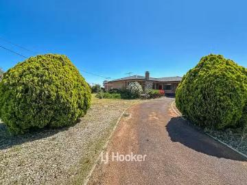 Cheap 63 Swanstone Street, Collie, WA 6225