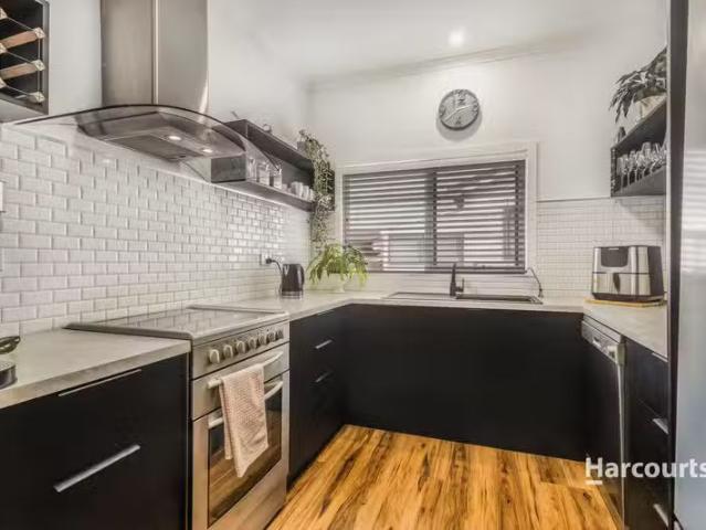 Just in! 6 Arthur Street, SOMERSET, TAS 7322 House for Rent
