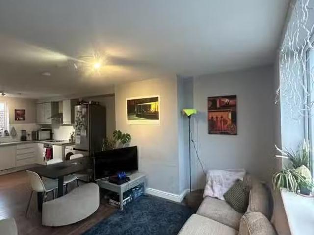 For Rent! 6 BA 6 bedroom house for rent in Bishopthorpe Road.