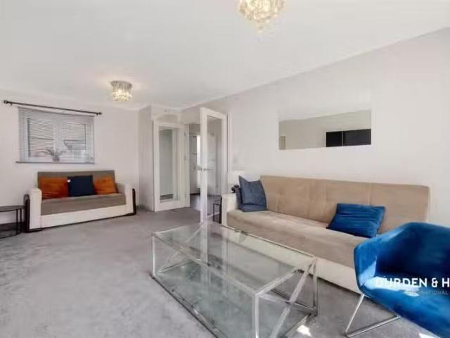 Cozy 6 bedroom detached house for rent in Finch Road, Stanway.