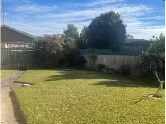 Rental! 6 Bent Street, Tuncurry House for rent Listed by Prop.