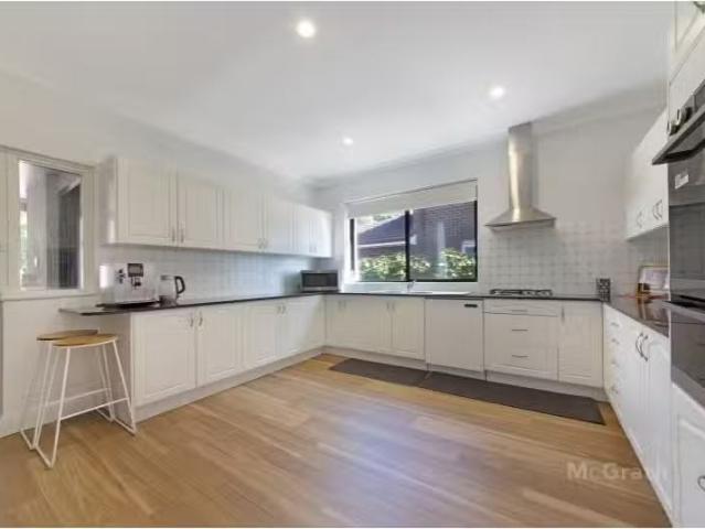 Cheap 6 BR 68 Hampden Avenue, Wahroonga House for rent Listed.