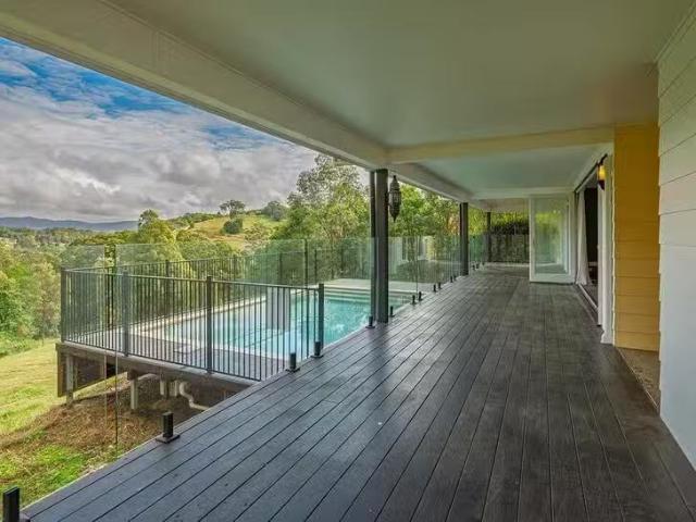 Charming 6 East Coolabine Road, Coolabine, QLD 4574