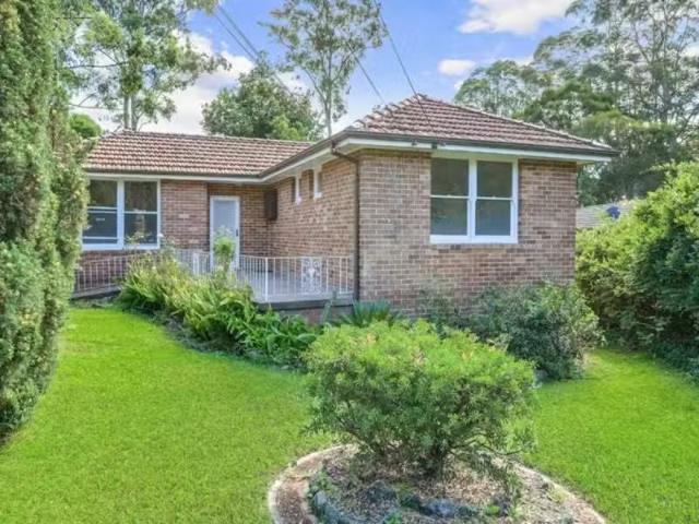 Unique 6 Killaloe Avenue, Pennant Hills House for rent Listed.