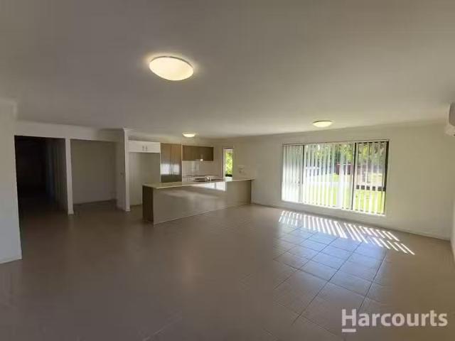 Just in! 6 Redbank Court, CORDALBA, QLD 4660 House for Rent