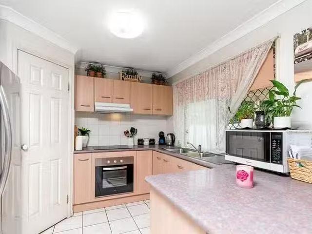 Cheap 6 Rincon Street, Heritage Park, QLD 4118
