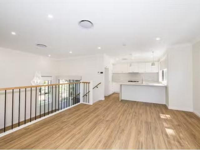 New 6a Cliffbrook Crescent, Leonay House for rent Listed by E.