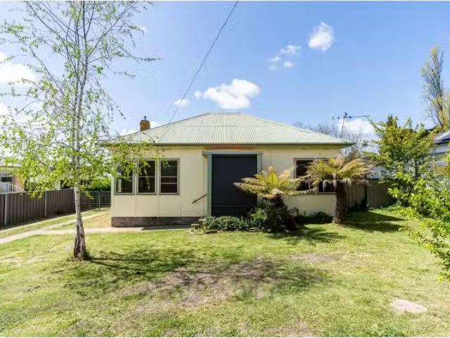New 74 Maxwell Avenue, ORANGE House for rent Listed by Proper.