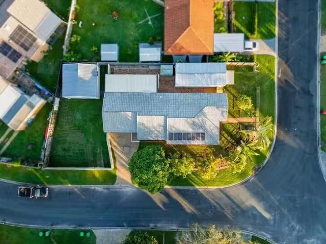For Rent! 74 76 Oleander Drive, Bongaree, QLD 4507