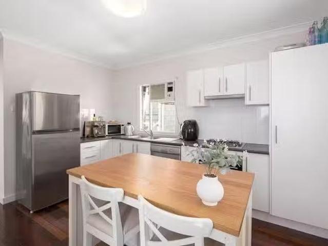Cheap 75 Gray Road, West End, QLD 4101