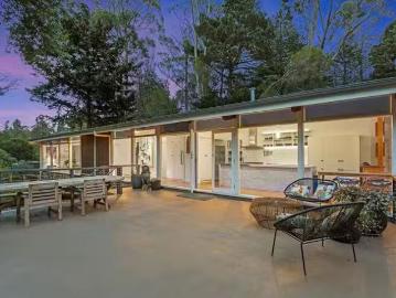 Cozy 76 Aldgate Valley Road, Aldgate, SA 5154