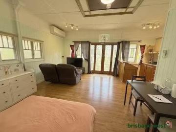For Rent! 79 Summerland Place, Pullenvale, QLD 4069