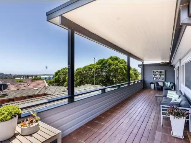 For Rent! 70 Cassia Street, Dee Why House for rent Listed by.
