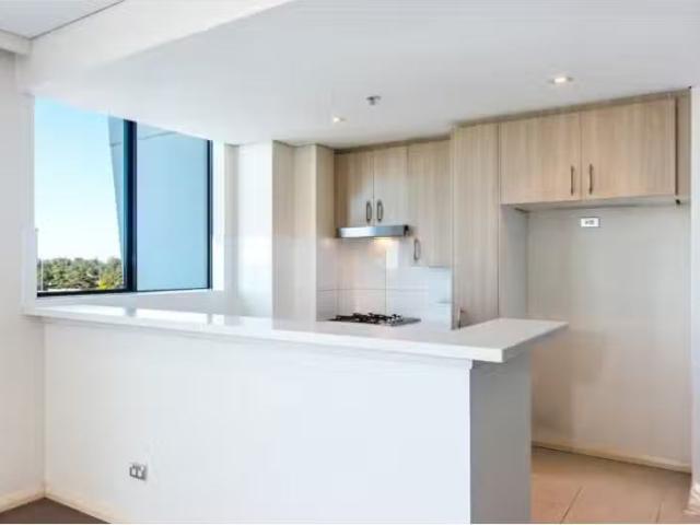 Just in! 71/6 10 Romsey Street, Waitara Apartment for rent Li.