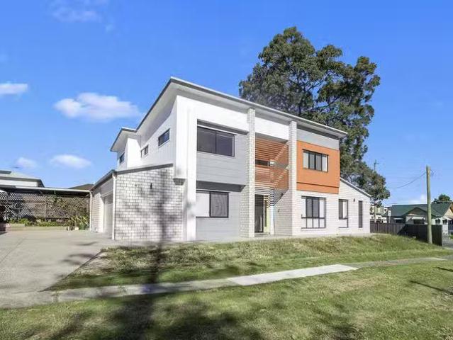 Cozy 71A Troughton Road, Sunnybank, QLD 4109