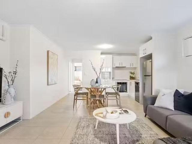New 7/20A John Street, Bentley, WA 6102