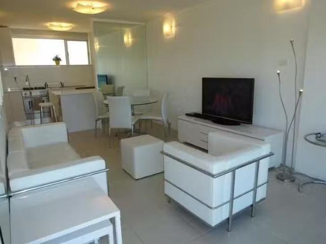 Cozy 72/30 Moore Road, Freshwater, NSW 2096