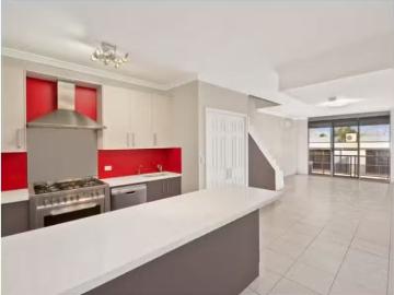 Just in! 73/49 Henderson Road, ALEXANDRIA Apartment for rent.