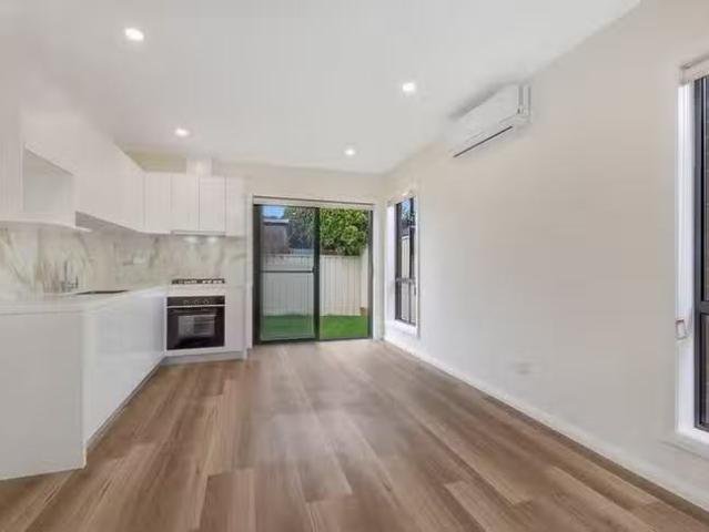 Rental! 73A Greenbank Drive, Werrington Downs, NSW 2747