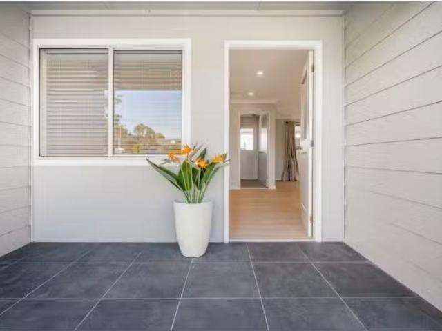 New 7 BR 1 Depot Road, Charmhaven House for rent Listed by He.